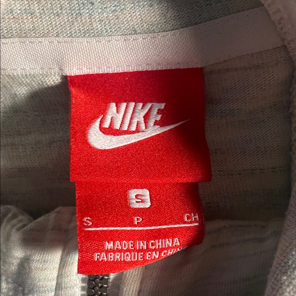 Nike Women's Light Gray Zip-Up Hoodie - Picture 2 of 5